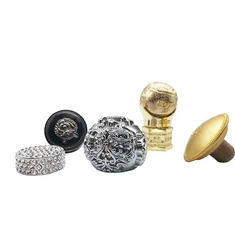 Zakrętka do butelki perfum w kształcie kulki