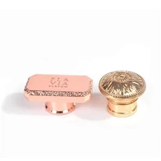 Czarna czapka Roller Ball